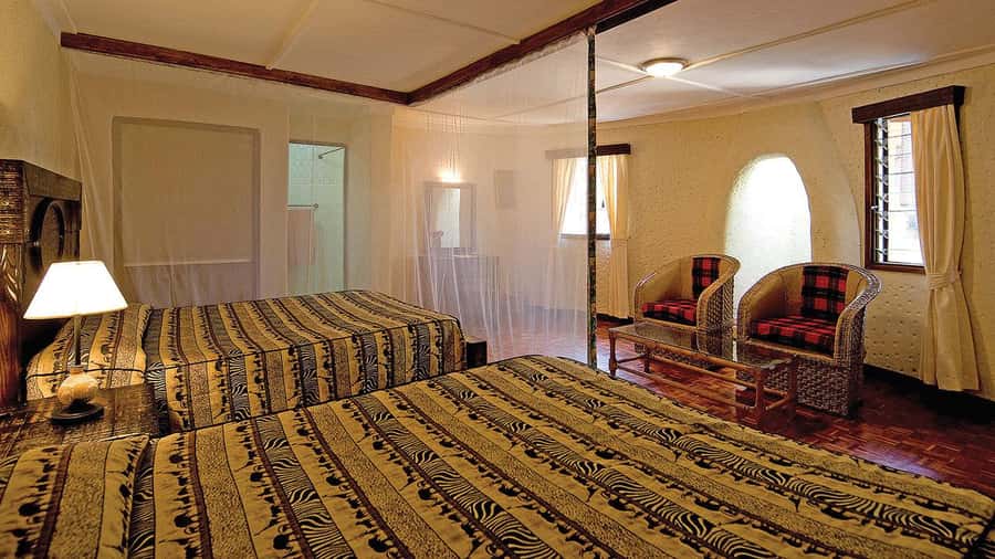 3-Day Maasai Mara Joining Safari at Enkorok Luxury Camp - The pop-top 4x4 role in spotting lions, leopards, and birds