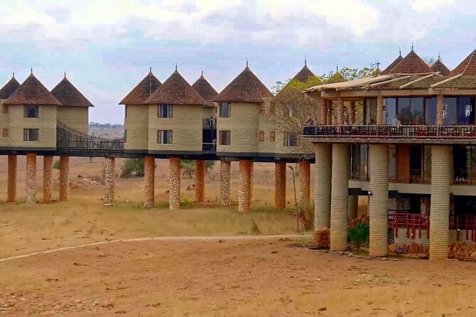 3 Days 2 Nights Safari to Saltlick Lodge from Nairobi - The Nairobi to Tsavo West Drive, and How to Not Lose Your Day