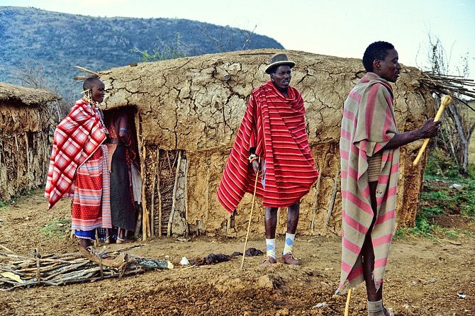 5 Days/4 Nights Kenya Safari - Day 4: Lake Nakuru viewing point, lake-bird game viewing, and flamingo time