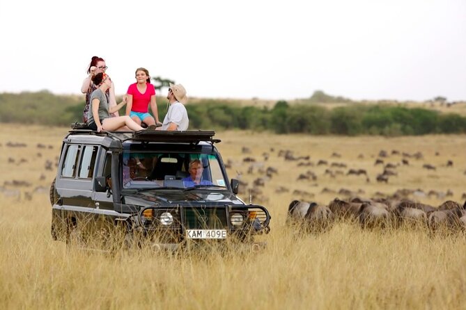 6-Days Masai Mara, Nakuru & Amboseli Group Safari on Landcruiser - Small-group setup and the guide-driver difference