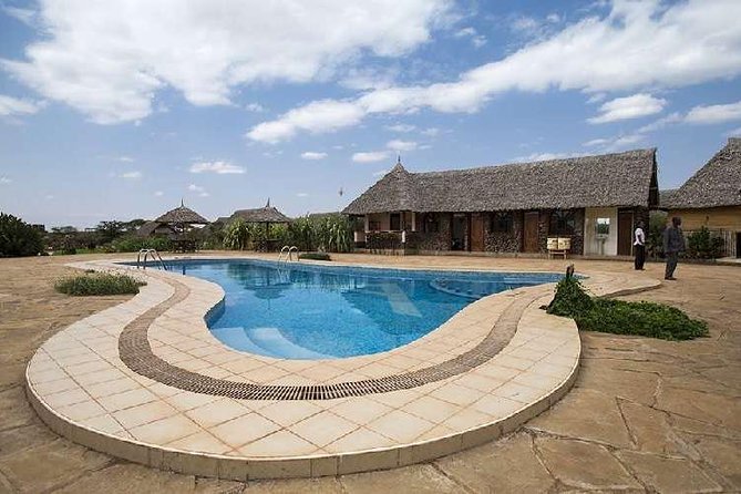 7 days safari to Masai Mara Nakuru ,Naivasha and Amboseli parks - Hell’s Gate on Day 5: the bike safari break you may not expect