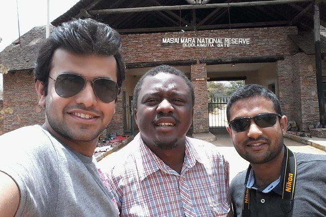 8 Days Best of Kenya and Tanzania Safari from Nairobi - Crossing Into Tanzania: South Gate Timing and a Border Checkpoint