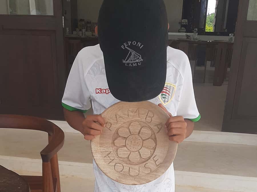 Beginner Swahili Woodcarving Classes with Woman Woodcarver - Tips that make your session go smoother (and less frustrating)