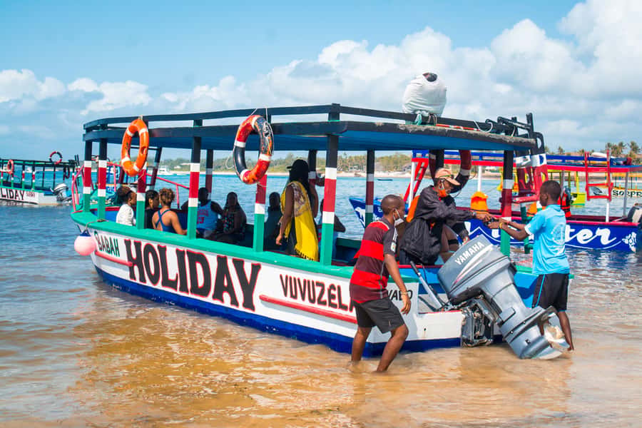 Blue Safari: Snorkeling at Watamu Marine Park & Seafood - The glass-bottom boat ride: an easy way to spot marine life first