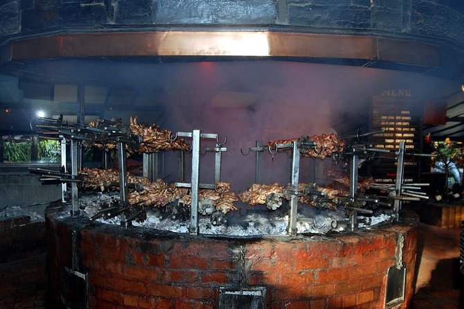 Carnivore Restaurant: Lunch or Dinner Experience in Nairobi - Vegetarian Options and How to Make Them Work for You