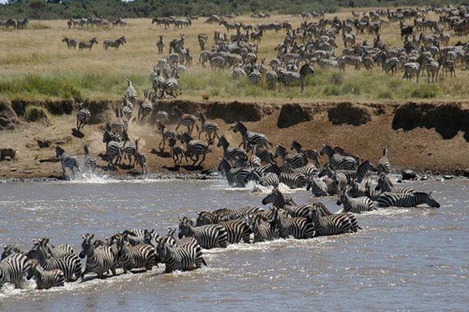 Classic Luxury 4 X 4 Masai Mara Safari - Day 4 back to Nairobi: Rift Valley routing and time to wrap up