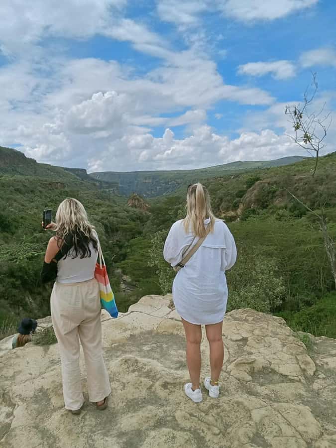 Day Trip: Hell's Gate Bike Ride & Lake Naivasha Boat Ride - Entering Hell’s Gate: How the Park Day Runs