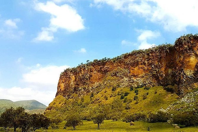 Day Trip -Hells Gate & Lake Naivasha With Boat Ride From Nairobi - What to Pack for Hell’s Gate and Lake Naivasha