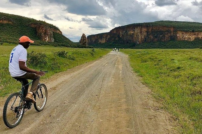Day Trip To Crescent Island And Hells Gate National Park - Hell’s Gate National Park: a bike safari through volcanic cliffs and geothermal views