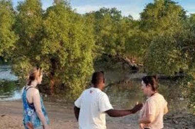Kongo River Estuary Sundowner Boat Tour