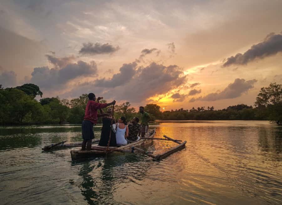 Diani Beach: Sunset Dhow Cruise with Dinner - Key highlights that make this evening work