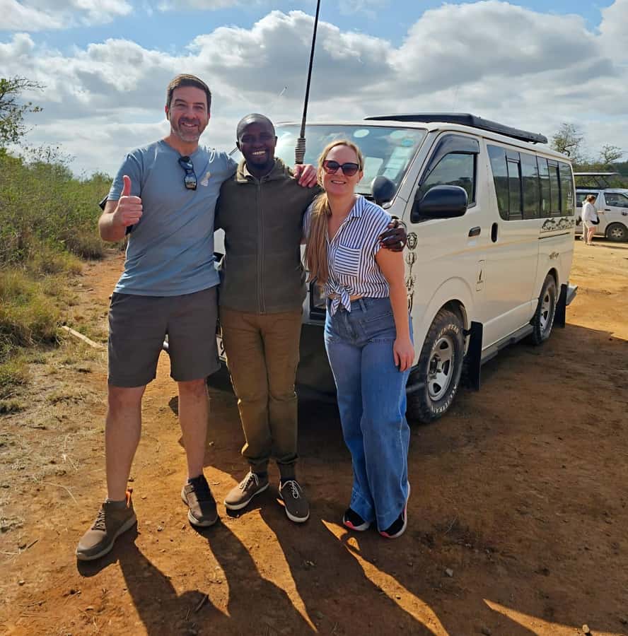 Elephant Orphanage Trust, Giraffes & Bomas of Kenya Day Tour - Photo Tips and Comfort Rules for Animal Time