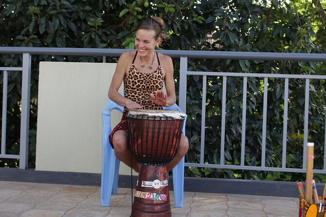 Enjoy Local Cuisine, Music & drumming with @Senyorcjeysofficial - The first 30 minutes: getting your bearings and picking up tools
