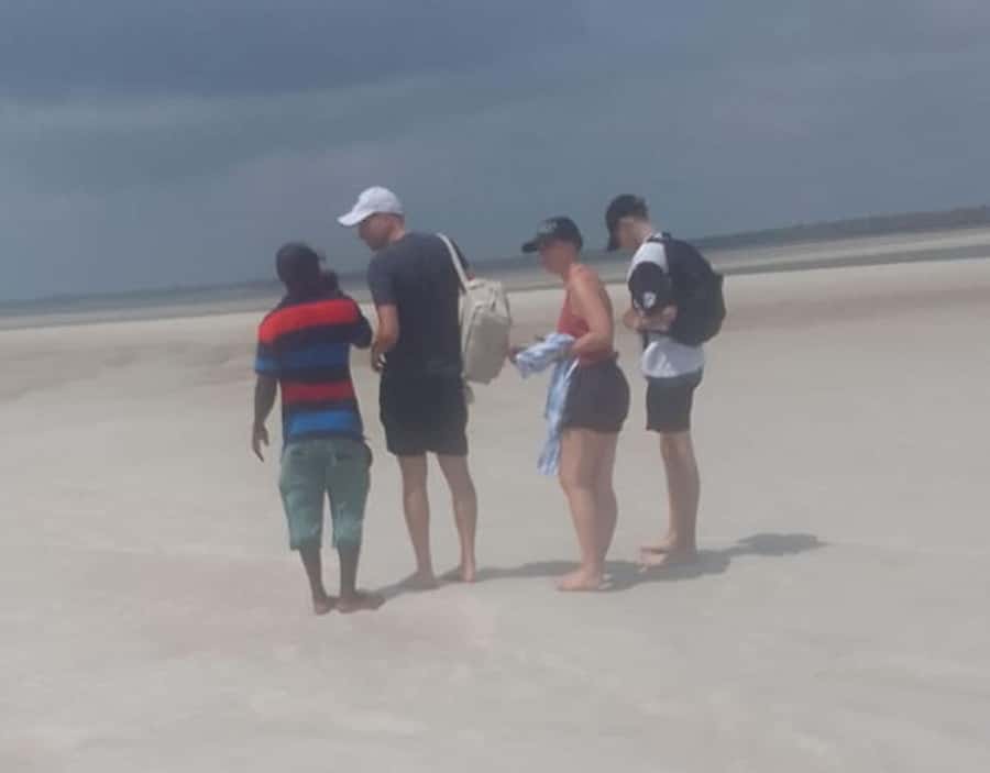 From Diani Beach: Funzi Island Full Day Excursion with Lunch - From Diani Beach to Bodoo: sugarcane country and the start of the day