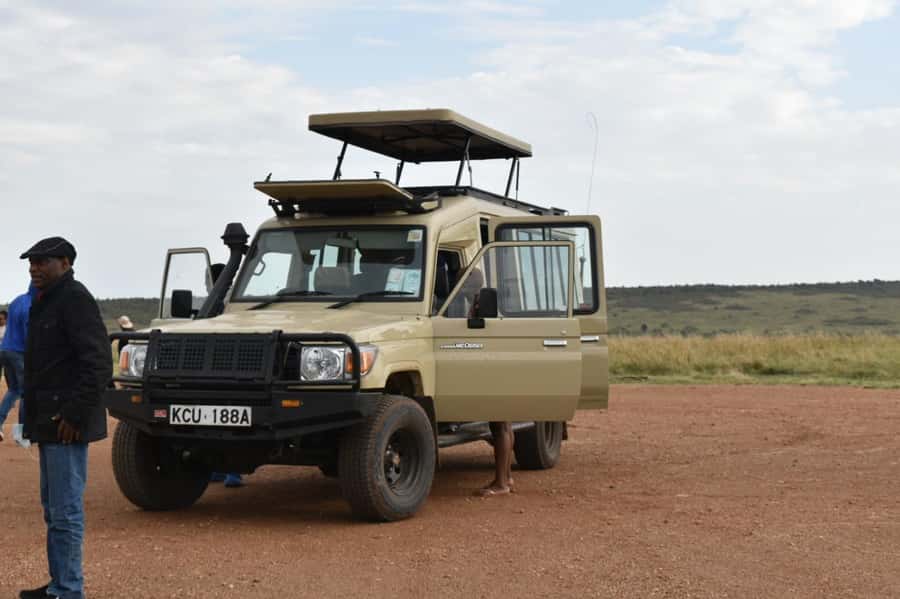From Nairobi: 3 - Days Maasai Mara Group Safari by 4WD - Sunset Game Drive in Maasai Mara: How Guides Turn Timing Into Chances