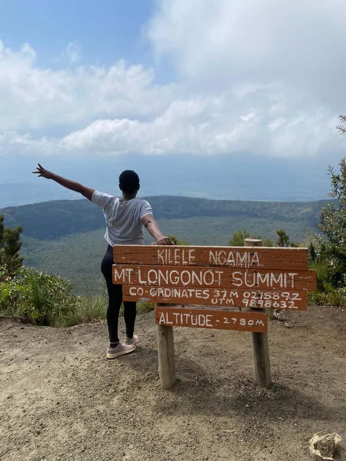 From Nairobi: Day Tour to Mount Longonot (Private) - Rift Valley viewpoints, crater hiking, and Lake Naivasha in one long day