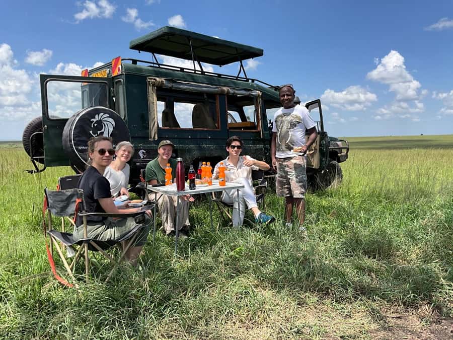 From Nairobi: Maasai Mara 1-Day Safari: AW, Lunch & Pickup - One-Day Maasai Mara From Nairobi, what you are really buying