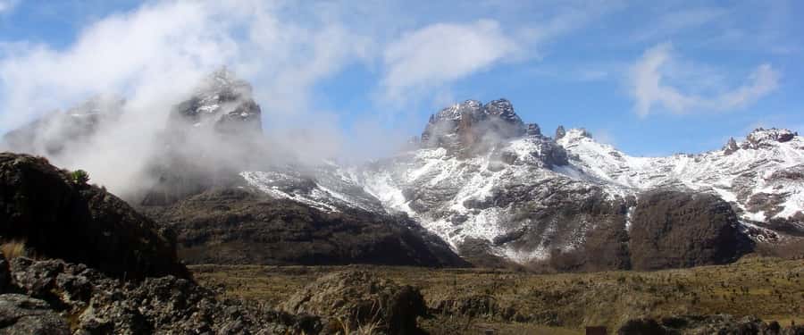 From Nairobi: Mount Kenya National Park Full-Day Hike - The Hike Up From Naro Moru Gate: Rainforests, Birds, and Big-Mountain Energy