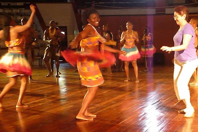 Giraffe Centre, Elephant Orphanage, and Bomas of Kenya Day Tour from Nairobi - Price and value: what $115 gets you, and what costs extra