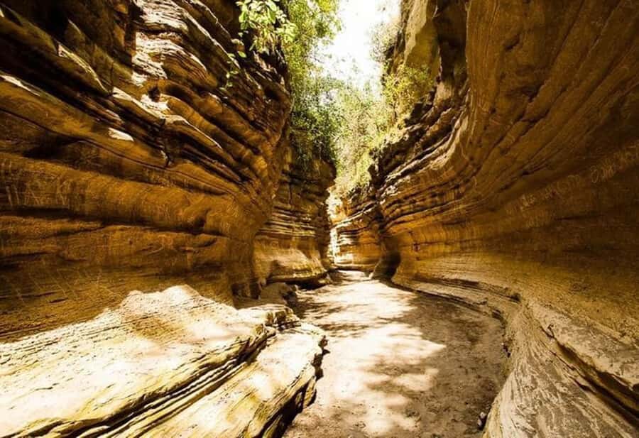 Group joining day tour to Hell's Gate and Lake Naivasha - What You Pay: The $90 Base Price and the Extra Costs You Must Plan For