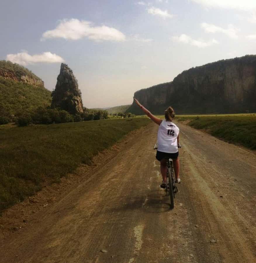 Group joining day tour to Hell's Gate and Lake Naivasha - Nairobi Pickup, the Rift Valley Viewpoint, and How the Day Stays Organized