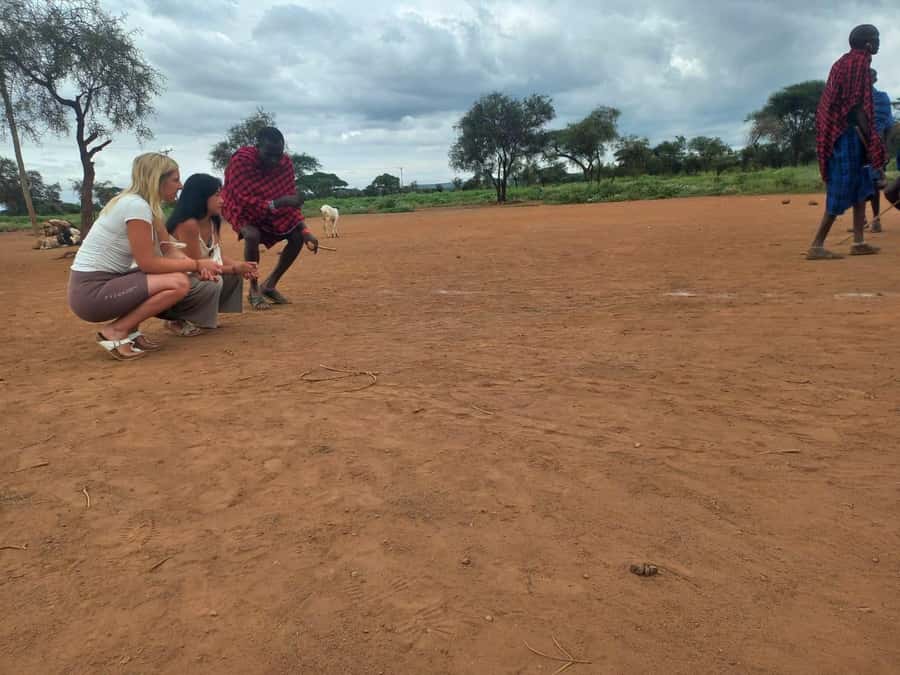 HALF DAY TOUR MASAI VILLAGE FROM NAIROBI WITH PICKUP&DROPOFF - Photography and Souvenir Shopping Without Losing the Respect