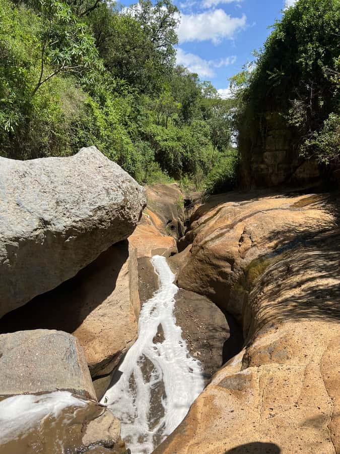Hell's Gate & Lake Naivasha: Bike Tour, Hike & Boat Ride - Leaving Nairobi for Hell’s Gate, the Rift Valley road trip feel