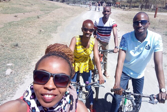 Hell's Gate National Park Private Bike Tour from Nairobi - The 7am Nairobi departure and the Rift Valley viewpoint stop