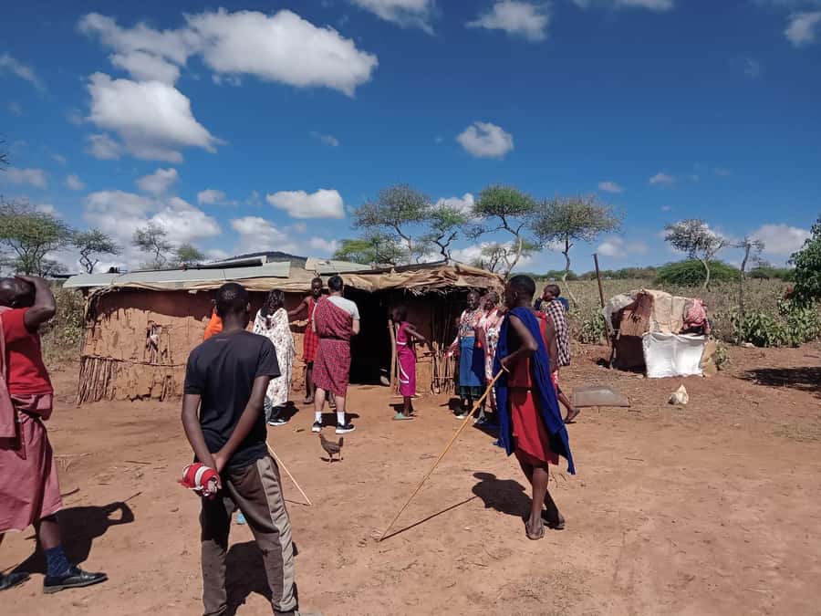 Kenya: Maasai Village Visit with Traditional Dance Show - Maasai Village, House Tour, and Dance: What You Are Actually Experiencing