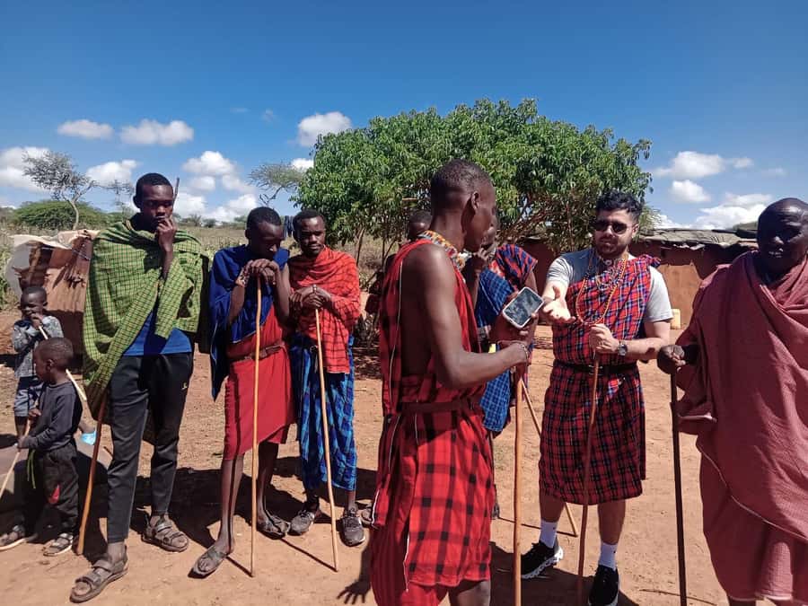Kenya: Maasai Village Visit with Traditional Dance Show - The Village Visit: Photo Stops, Walking, and Learning Pace