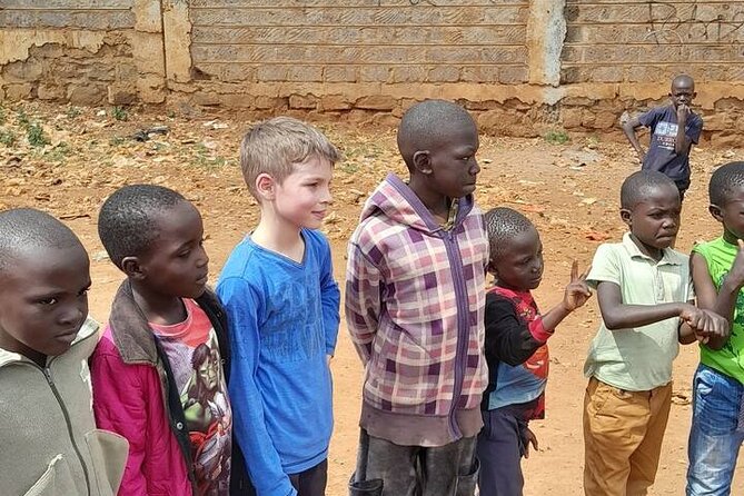 Kibera Slum Tour with a Local - Cafeteria Break: Soft Drinks, Local Food, and More Context