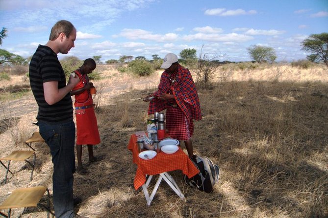 Masai Mara Game Reserve Safari Tour, 4 Days 3 Nights - 4x4 Transport and On-Board Comfort That Actually Helps
