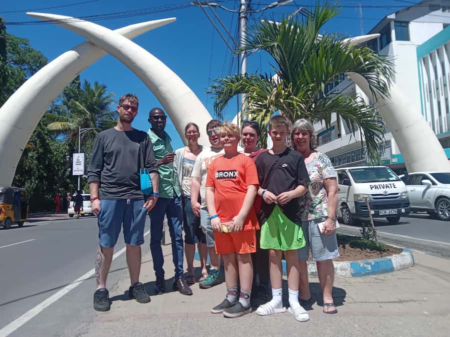 Mombasa City Tour,Fortjesus,Oldtown,Tusks and Spice Market. - Spice Market in Mombasa: indigenous products and smart shopping habits