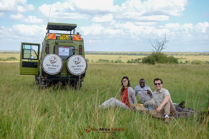 Multi Day Masai Mara Lake Nakuru Park Hellsgate Park Tour - Lake Nakuru’s birds, rhinos, and the “350 species” bird-country feel