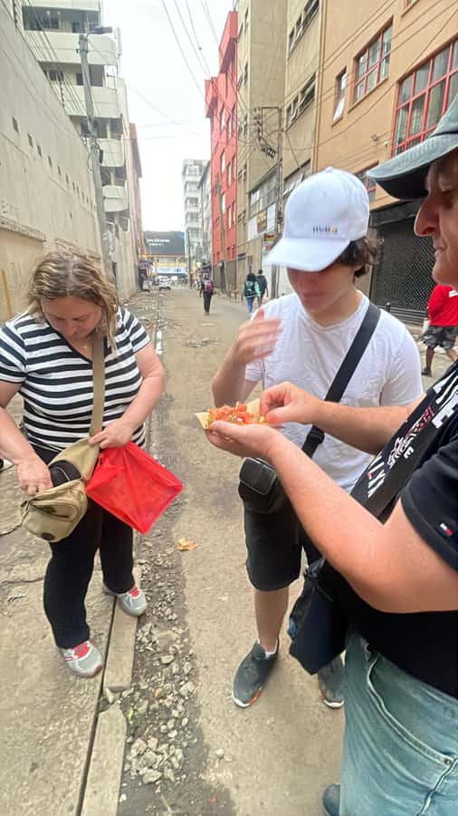 Nairobi: 1 Hour Gastronomic and Street Food tour of Nairobi - Why having Ishmael Nzioka as your guide matters