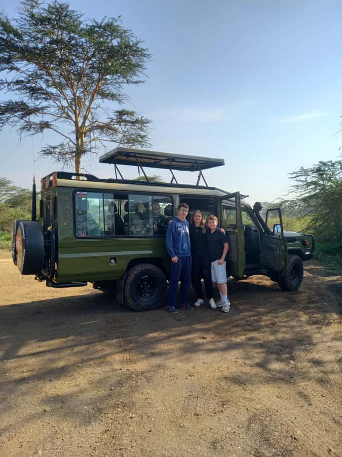 Nairobi: Game drive, elephant Orphanage & giraffe centre. - City-Edge Safari With Real Hands-On Animal Encounters