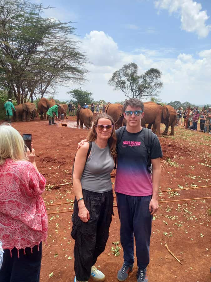 Nairobi: Game drive, elephant Orphanage & giraffe centre. - Souvenir Shop Stop: Helpful, Not Mandatory