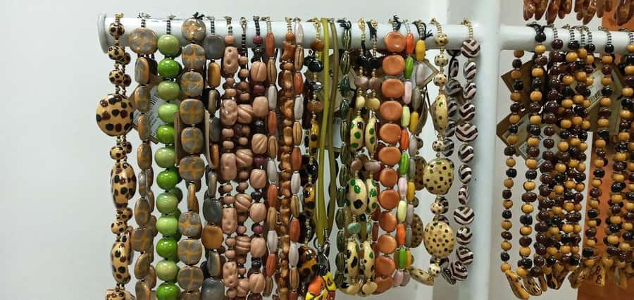 Nairobi Giraffe Center Tour with Karen Blixen & Kobe Beads - Key highlights you’ll care about