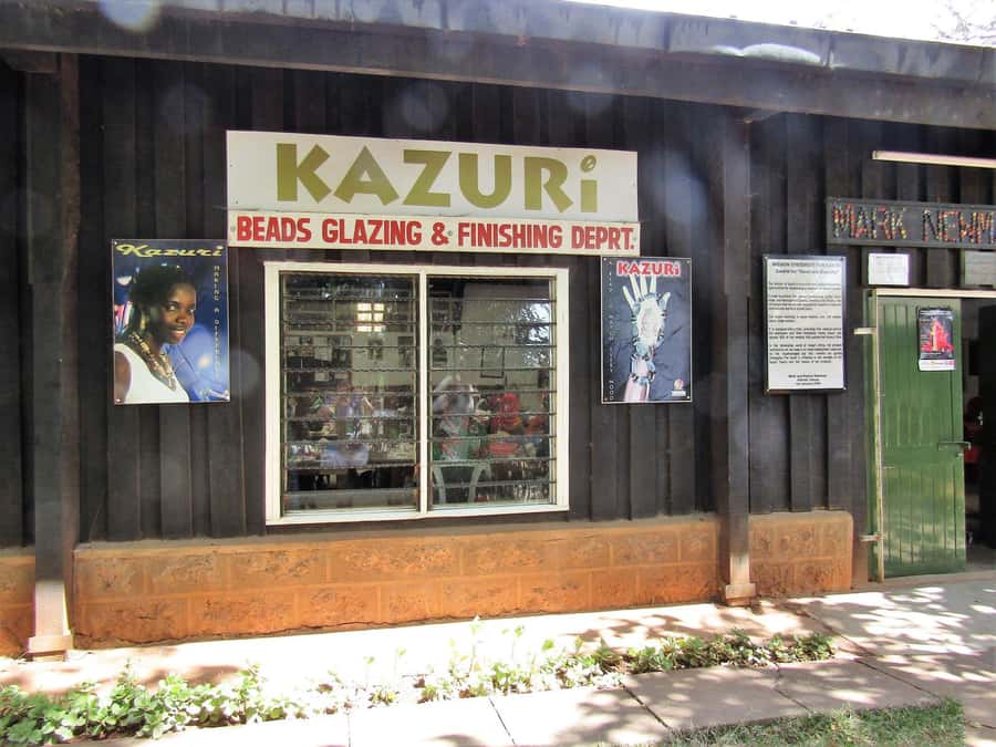 Nairobi Giraffe Center Tour with Karen Blixen & Kobe Beads" - Practical tips to make it smooth in Nairobi