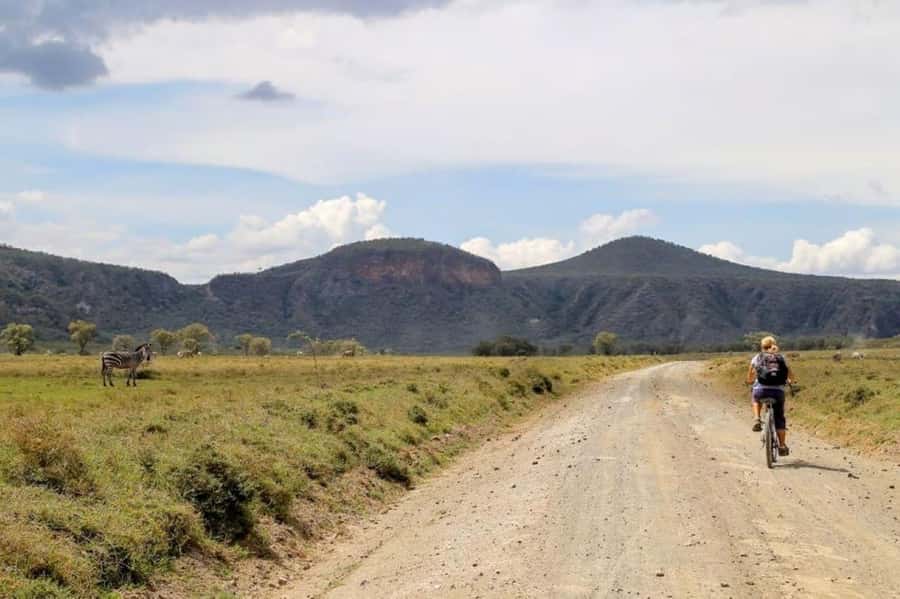 Nairobi:Group Hell's Gate National Park & Lake Naivasha Tour - Who this tour suits best, and who should think twice