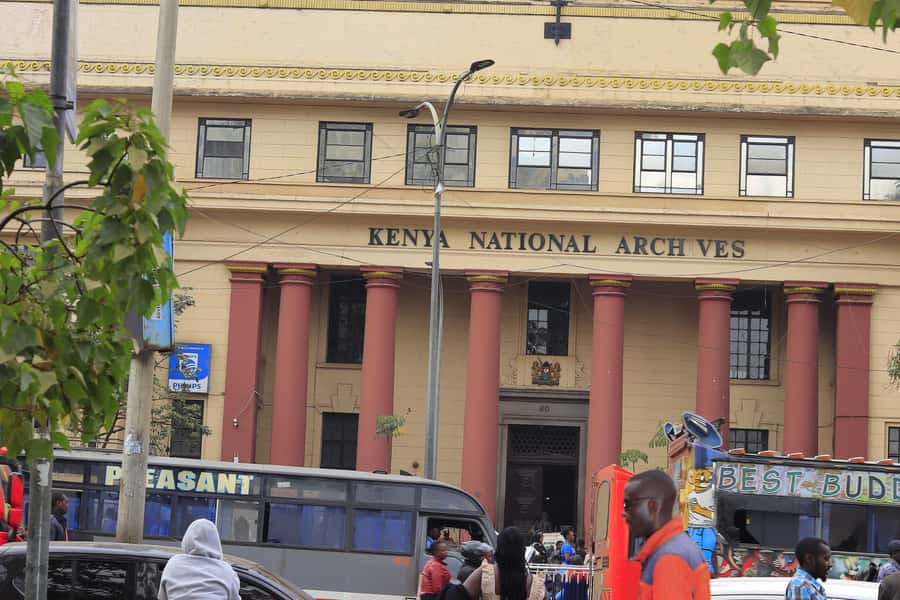 Nairobi: Hidden Gems and Local Secret Guided Walking Tour - Nyayo House and what a historical stop does for your whole route