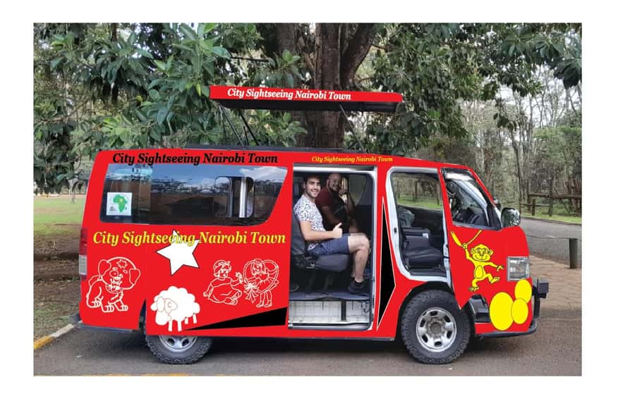Nairobi: Hop on Hop off and Maasai market Collections Visit - KICC tower time: the quickest way to understand the city