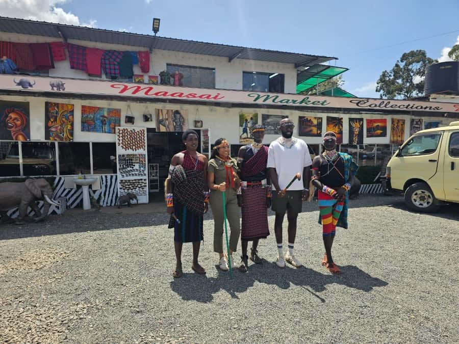 Nairobi: Hop on Hop off and Maasai market Collections Visit - Included value: what you actually get for the price
