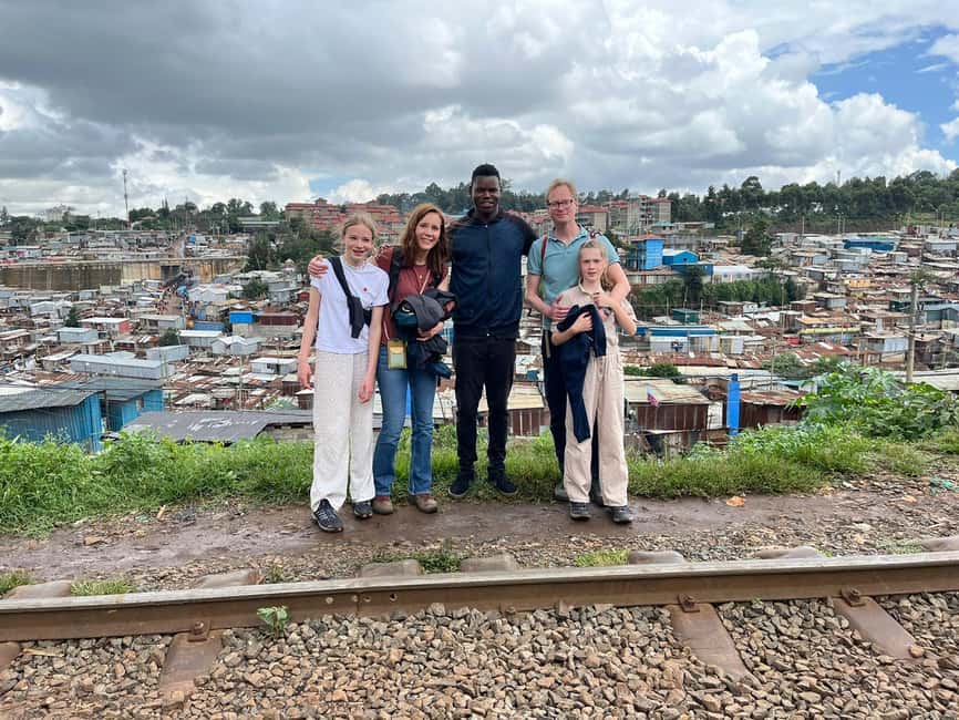 Nairobi: Kibera Slum Tour with Local Social Entrepreneurs - A children’s home visit that focuses on care and education