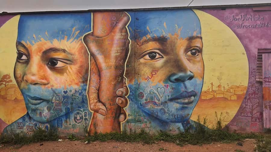 Nairobi: Kibera Street Art Tour with Local Artists - Street food and snack stops that actually feel respectful