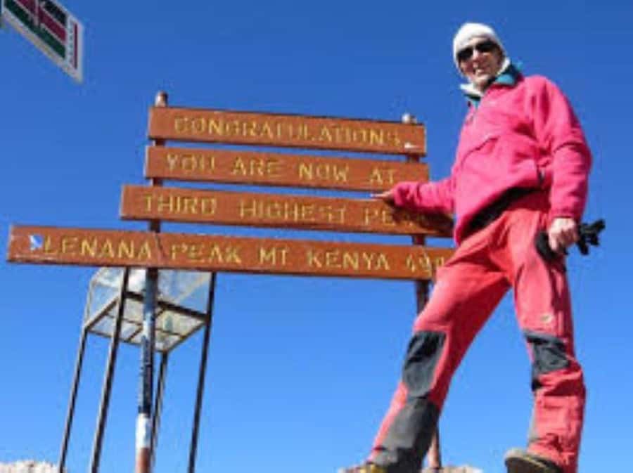 Nairobi: Mount Kenya Day Hike with Lunch - Wildlife chances on the Naro Moru approach