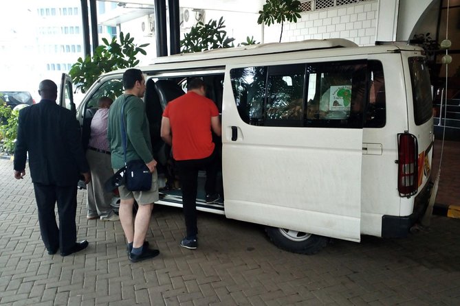 Nairobi National Park Half-Day Tour; Free Wi-Fi connection - What you should pack and plan for (based on what people found)