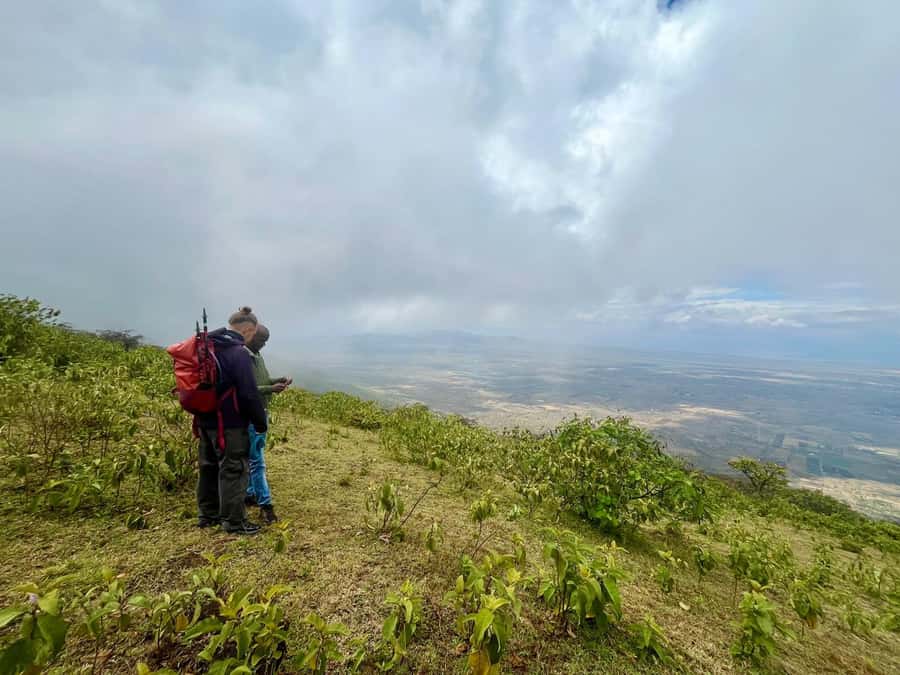 NAIROBI:Ngong Hills Day Hike,Group Tour - The 5-hour flow, from pickup to drop-off