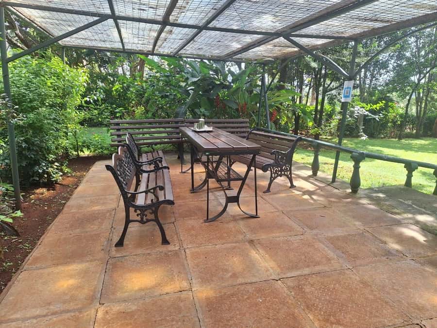 Nairobi: Tea Farm Day Trip with Lunch at kiambethu - The tea farm tour: fields, gardens, and the purple tea focus