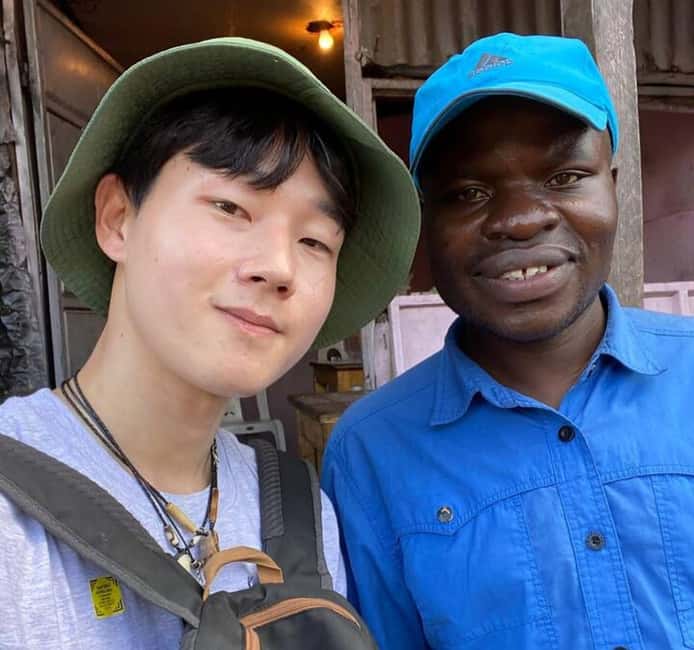 Nairobi: Visit Kibera Slum with a Social Entrepreneur - Stop 2, a home visit where you learn water, power, and space